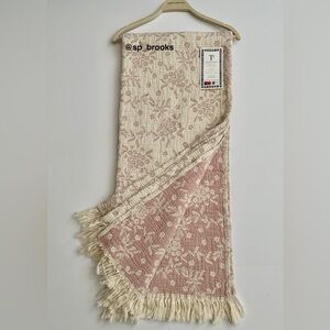 🎁Texteis Penedo Throw Blanket - Ditsy Floral
